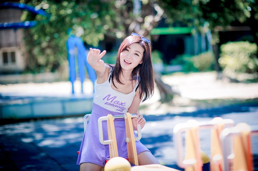 你没拥有的人脉叫我姐妹，你得不到的男人叫我宝贝。